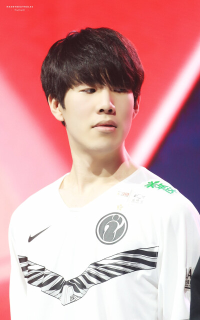 Into the Breach 离开电子竞技——俱乐部首席执行官挪用了约 $750,000